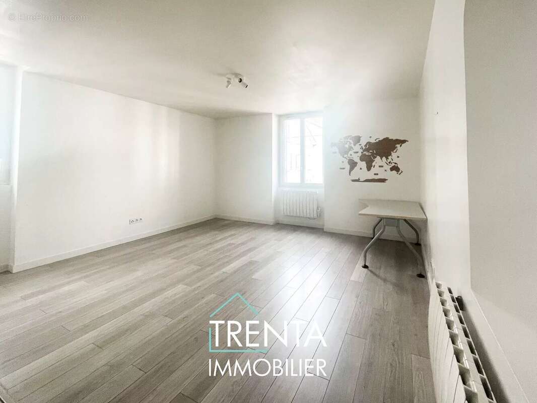 Appartement à VOIRON