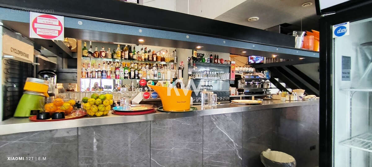 Commerce à LA GRANDE-MOTTE