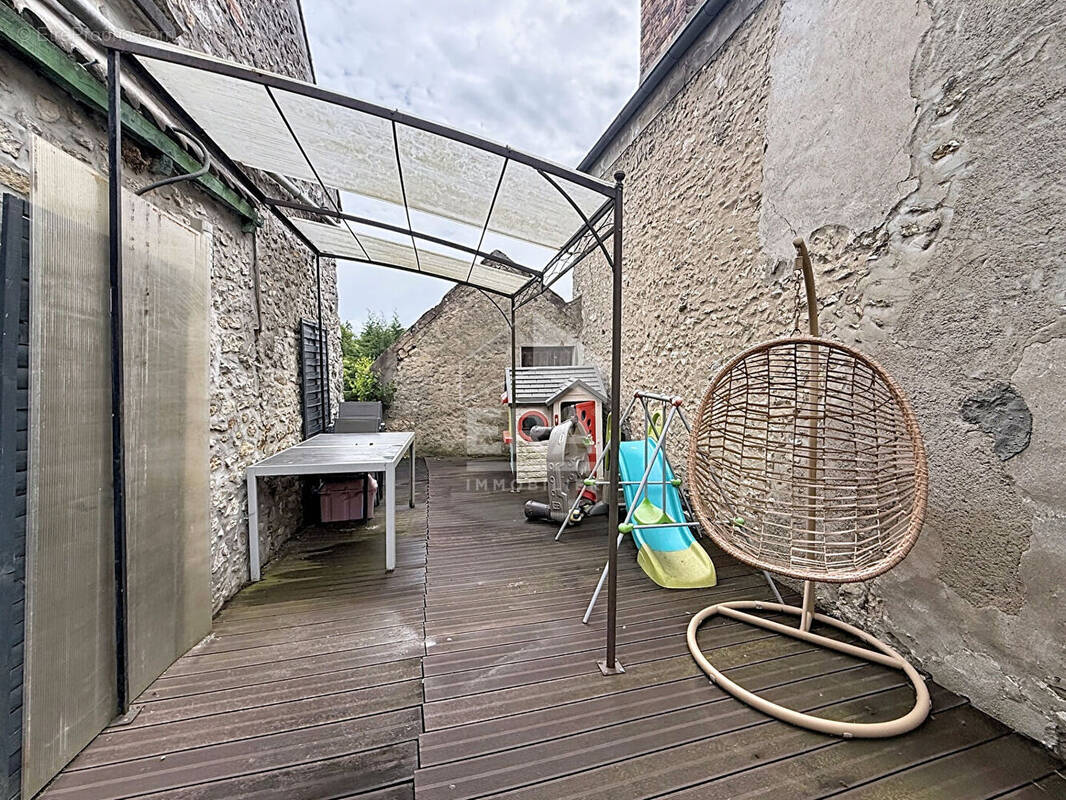 Maison à CHALO-SAINT-MARS