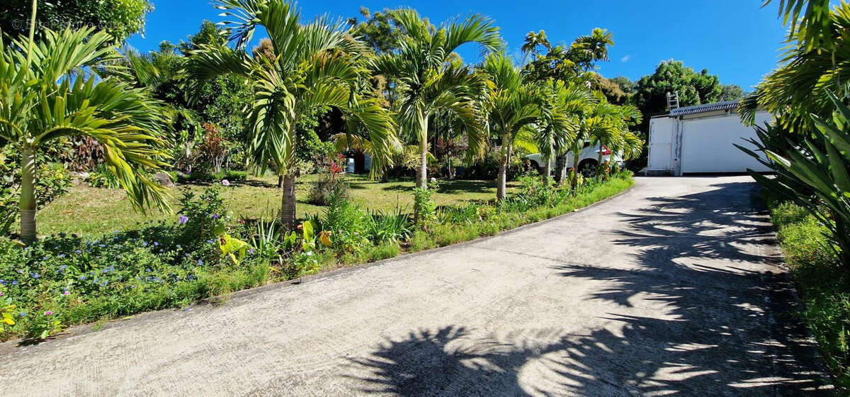 Maison à ENTRE-DEUX