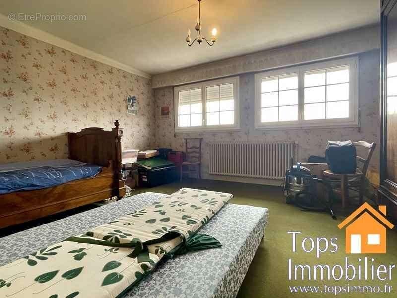 Maison à VILLEFRANCHE-DE-ROUERGUE