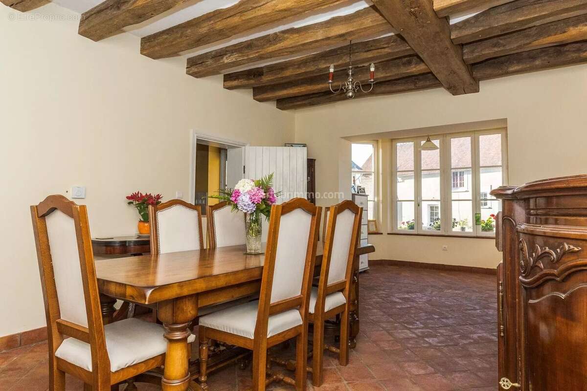 Maison plus 4 gîtes à La Chartre sur le Loir - photo 6