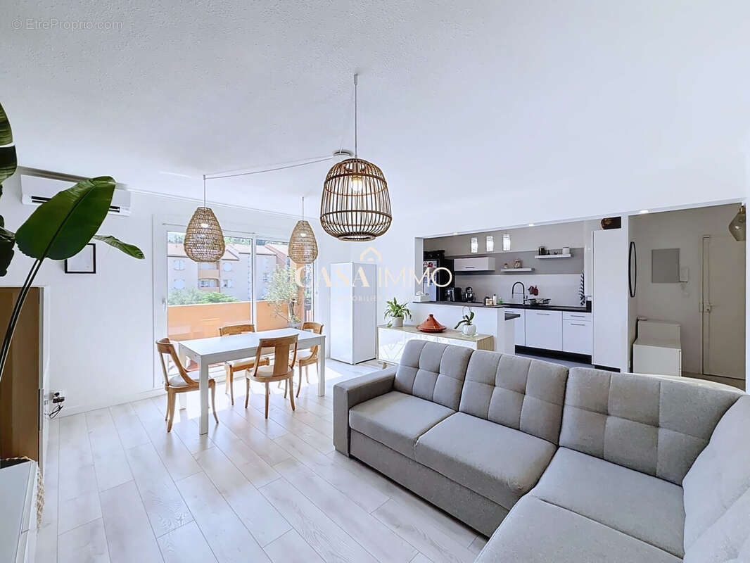 Appartement 70 m² à Hyeres  - photo 5