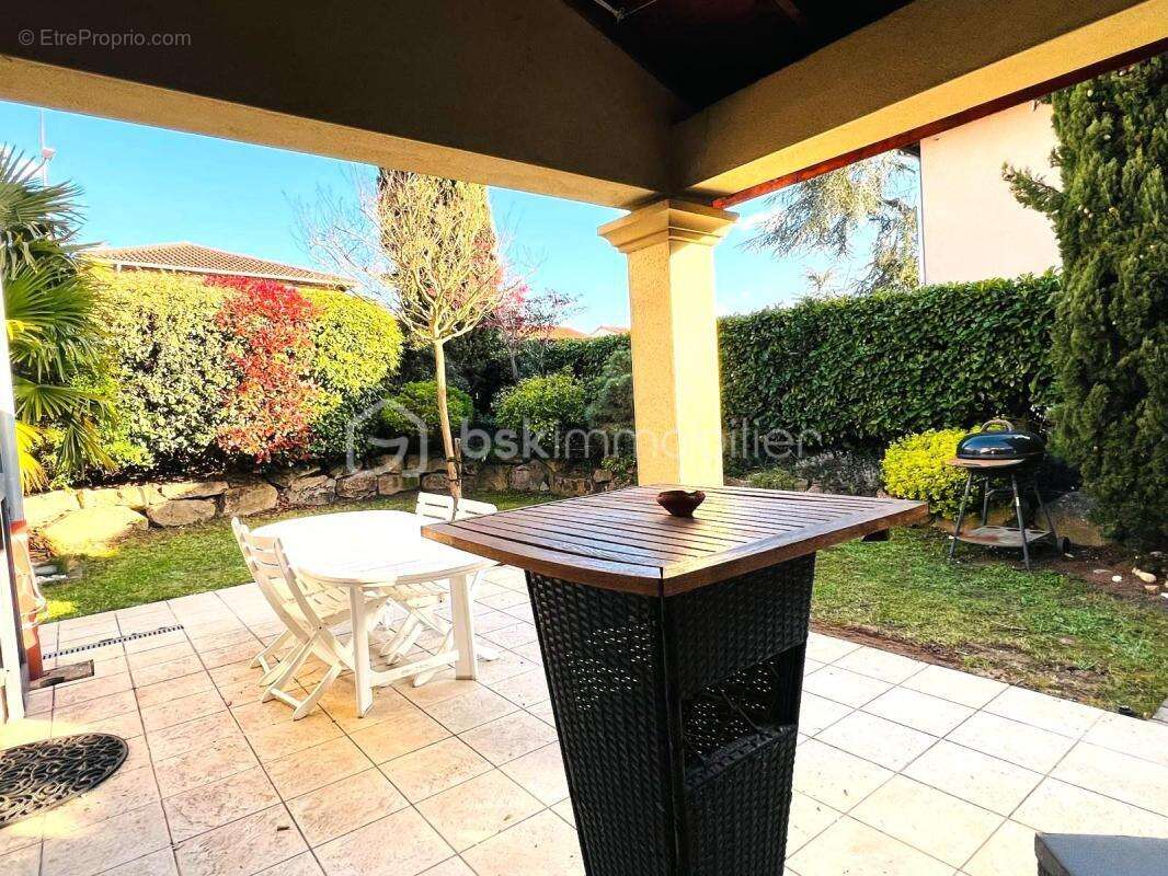 Maison agreable 3 chambres avec garage centre village - photo 12