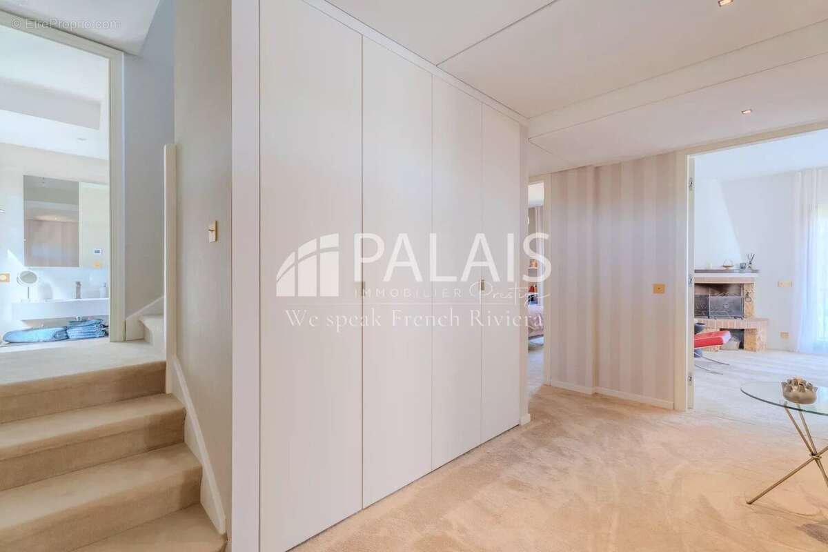 Maison à ROQUEBRUNE-CAP-MARTIN