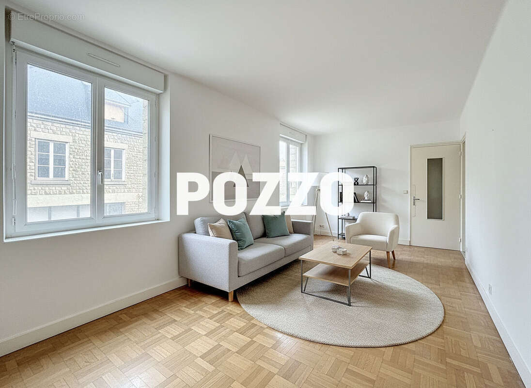 Appartement à SAINT-HILAIRE-DU-HARCOUET