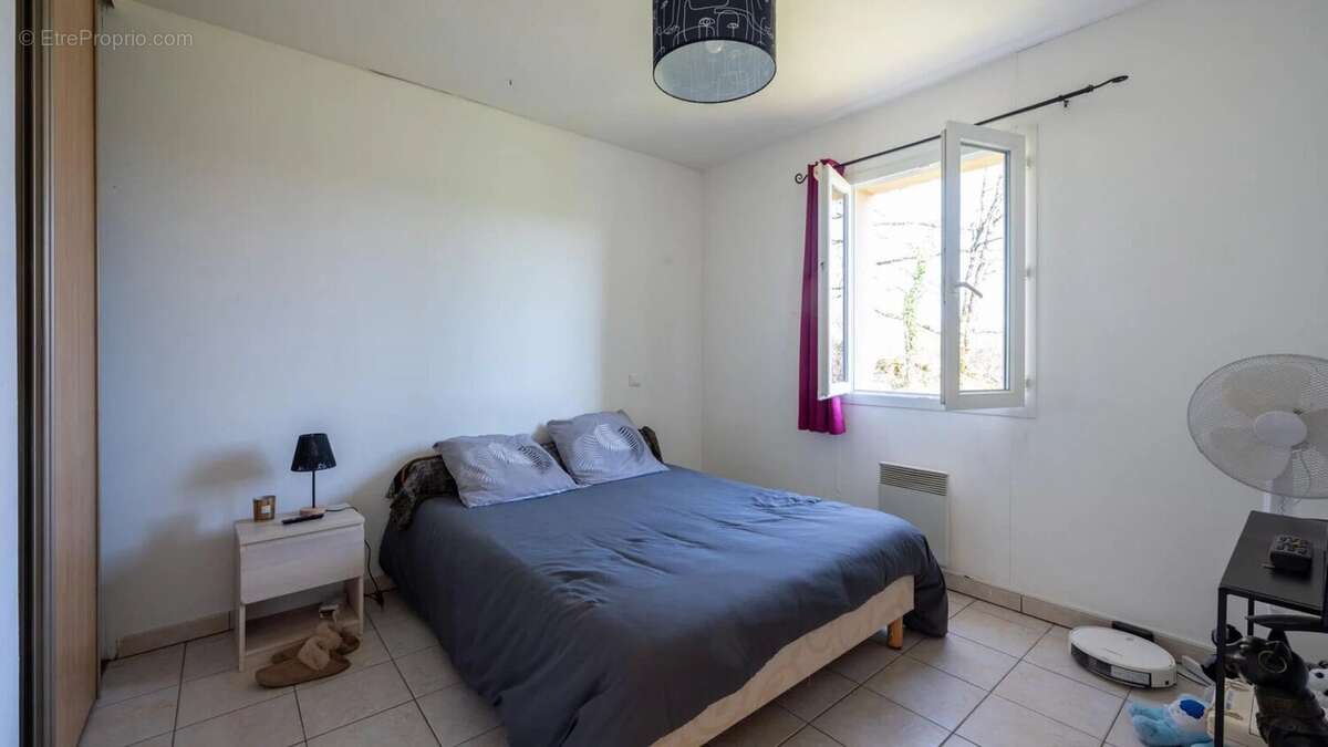 Maison à CAZALS
