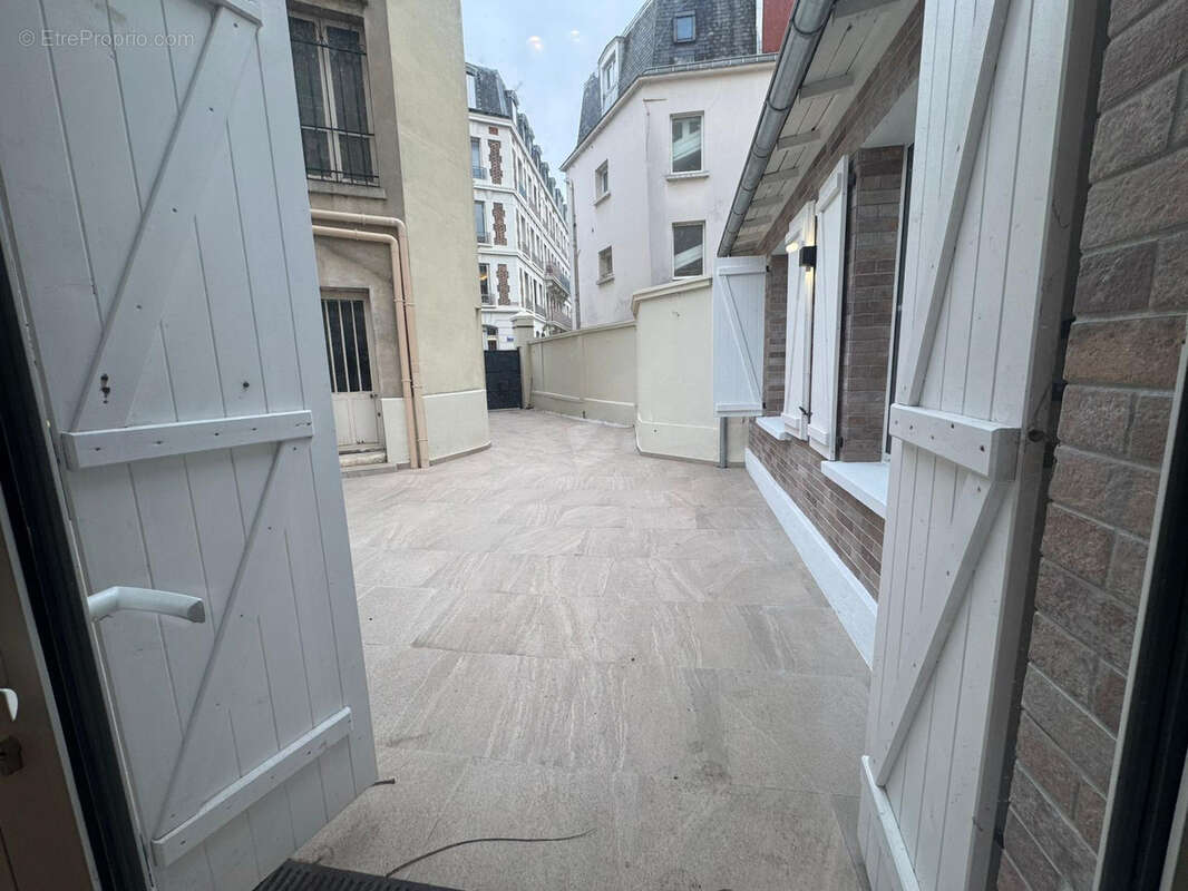 Maison à CHARENTON-LE-PONT