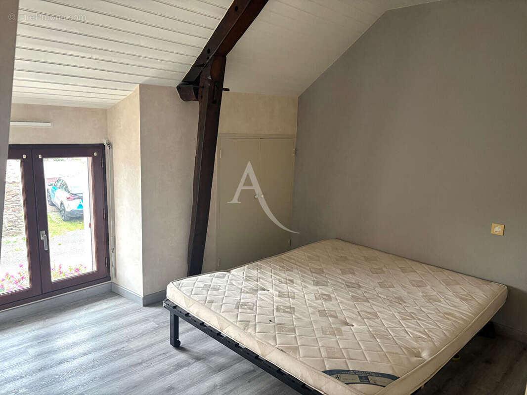 Maison à SAINT-MARS-DU-DESERT