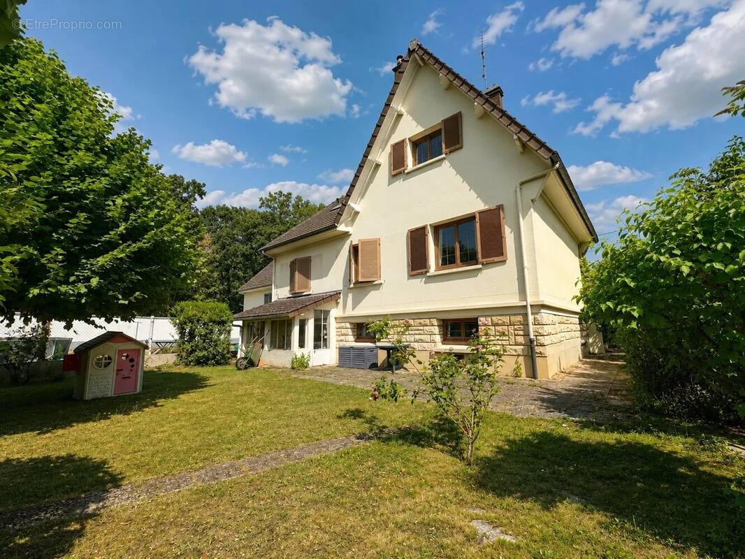 Maison à LE PLESSIS-TREVISE