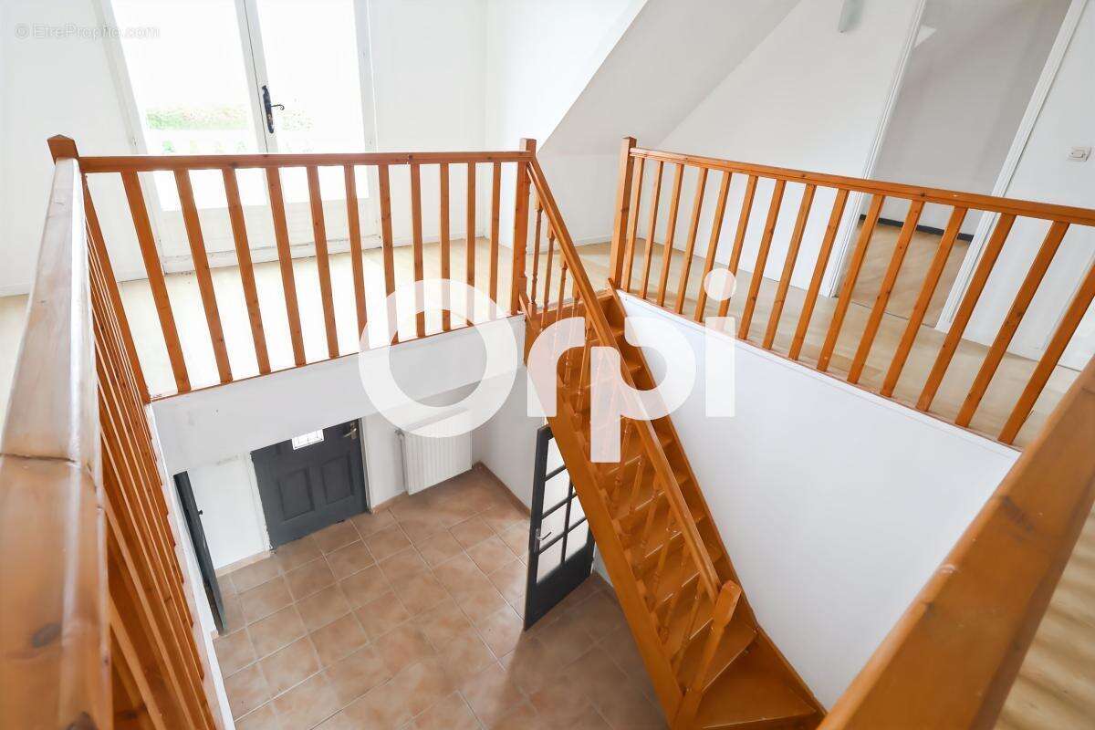 Maison à BUYSSCHEURE