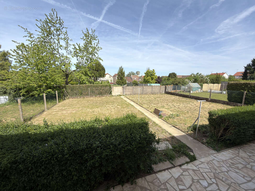Maison à ABLIS