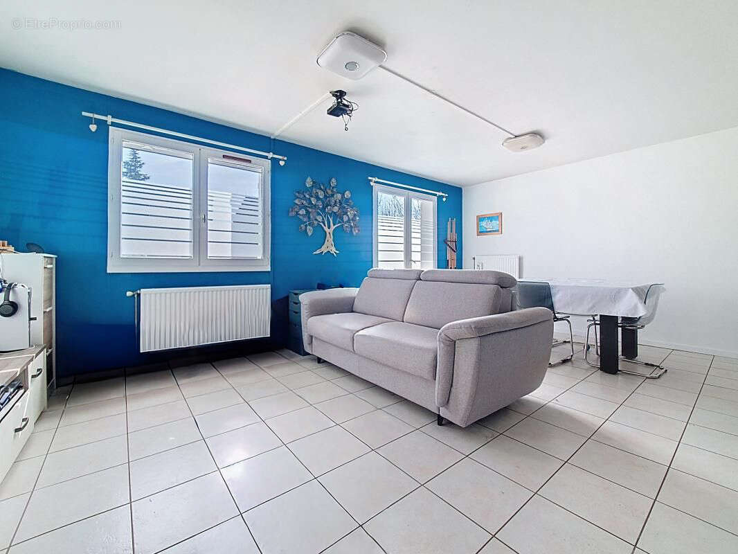 Appartement à MIONS