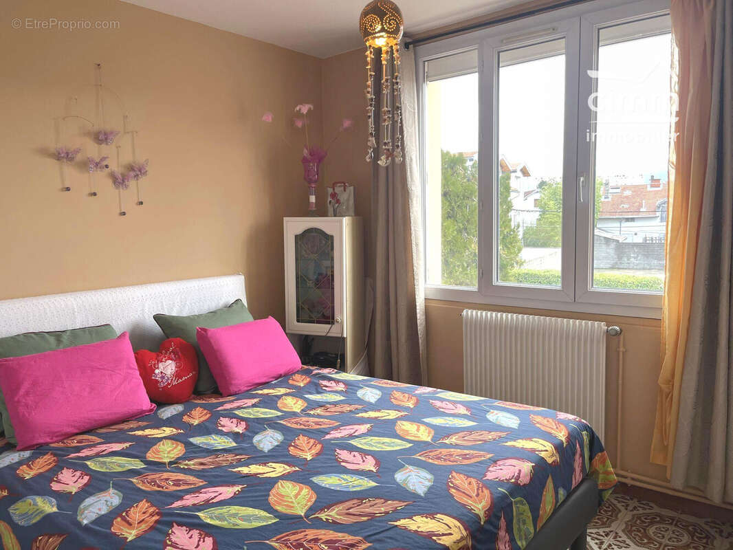Appartement à FONTAINE