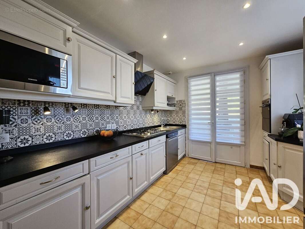 Maison 120 m² à Arudy  - photo 5