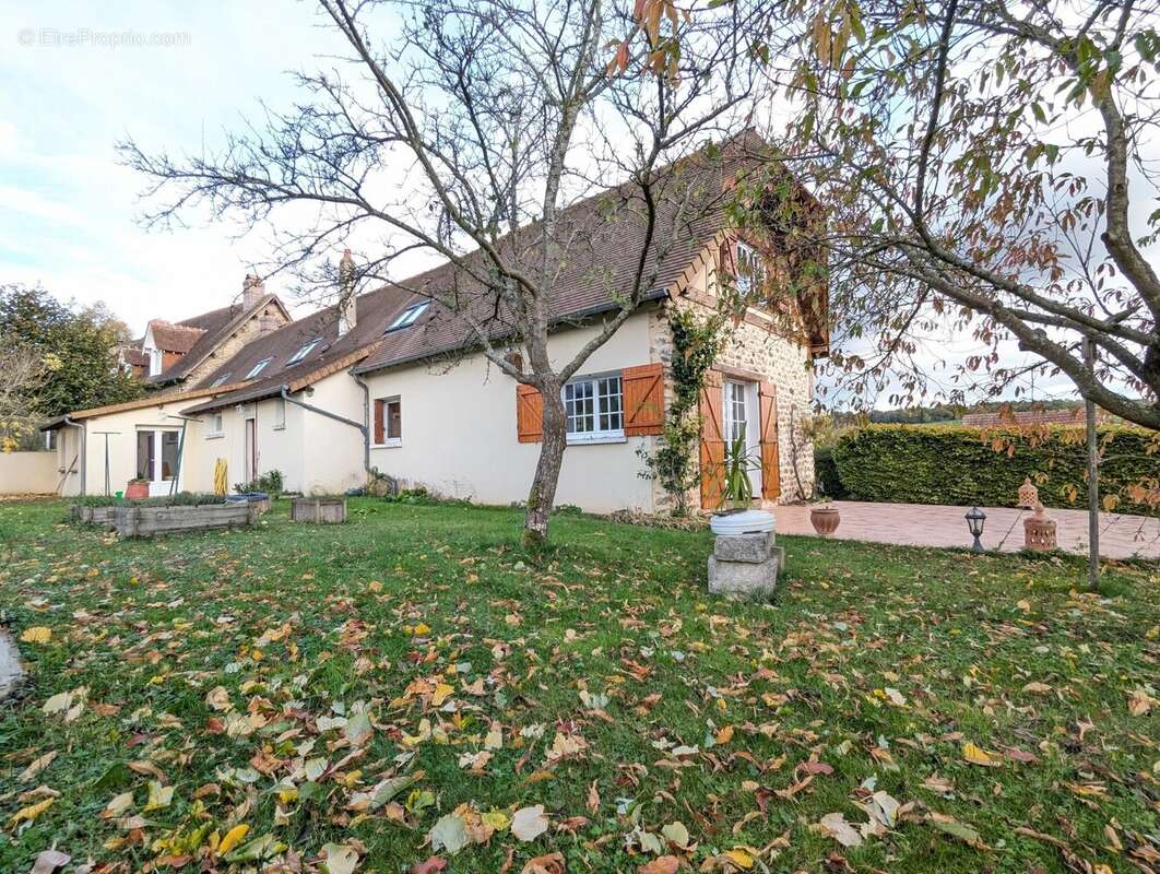 Maison à PACY-SUR-EURE