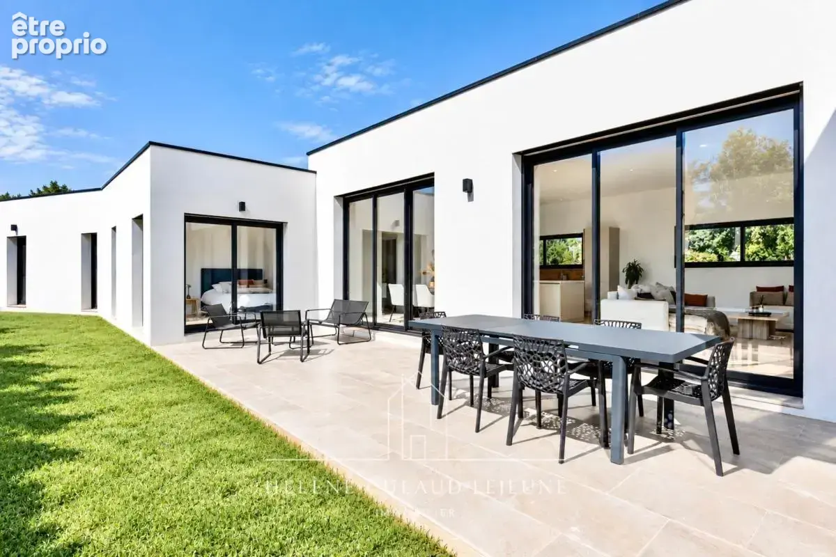 Maison contemporaine de plain pied - 116 m² - ploeren - photo 3