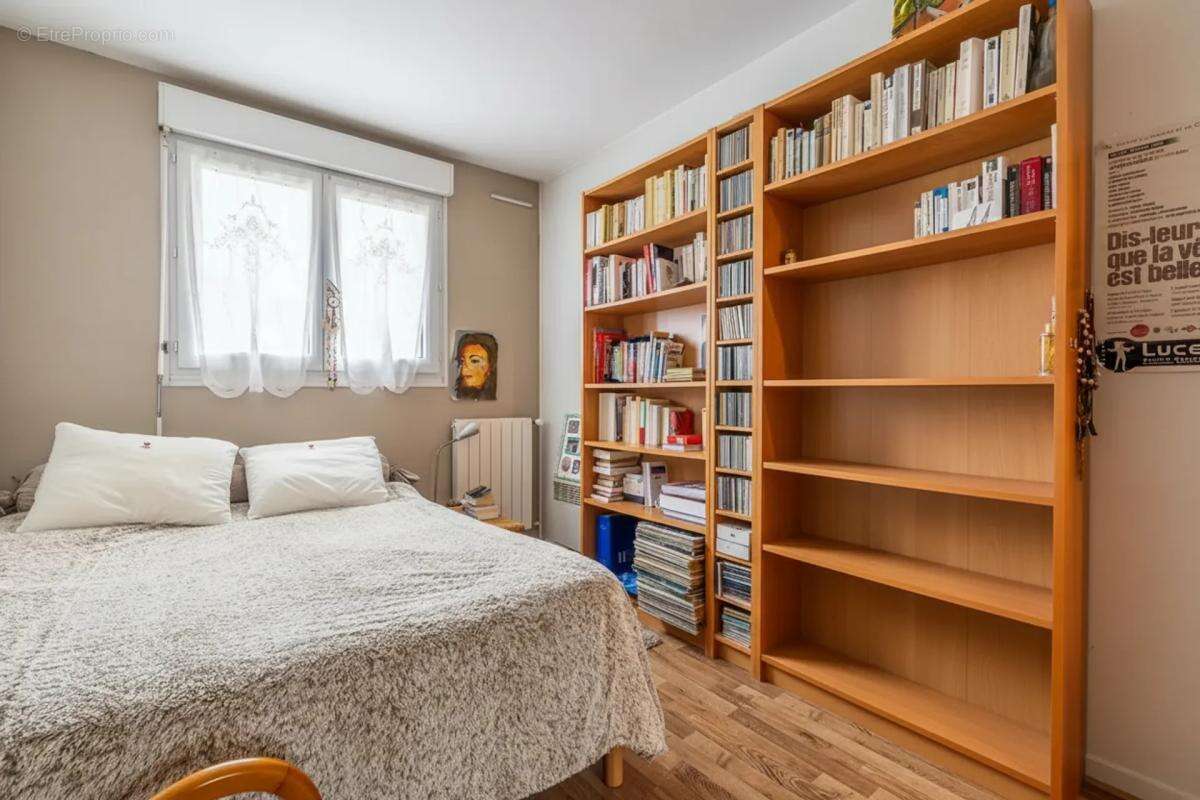 Appartement à CHILLY-MAZARIN