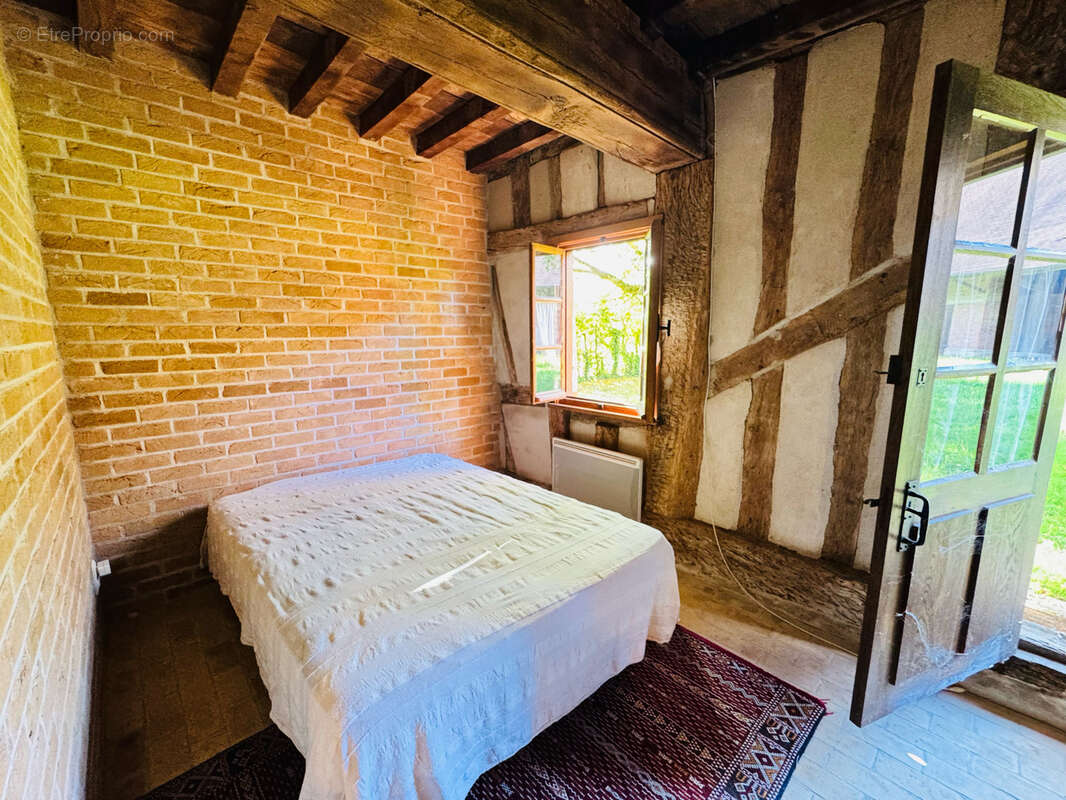 Maison à FRANGY-EN-BRESSE