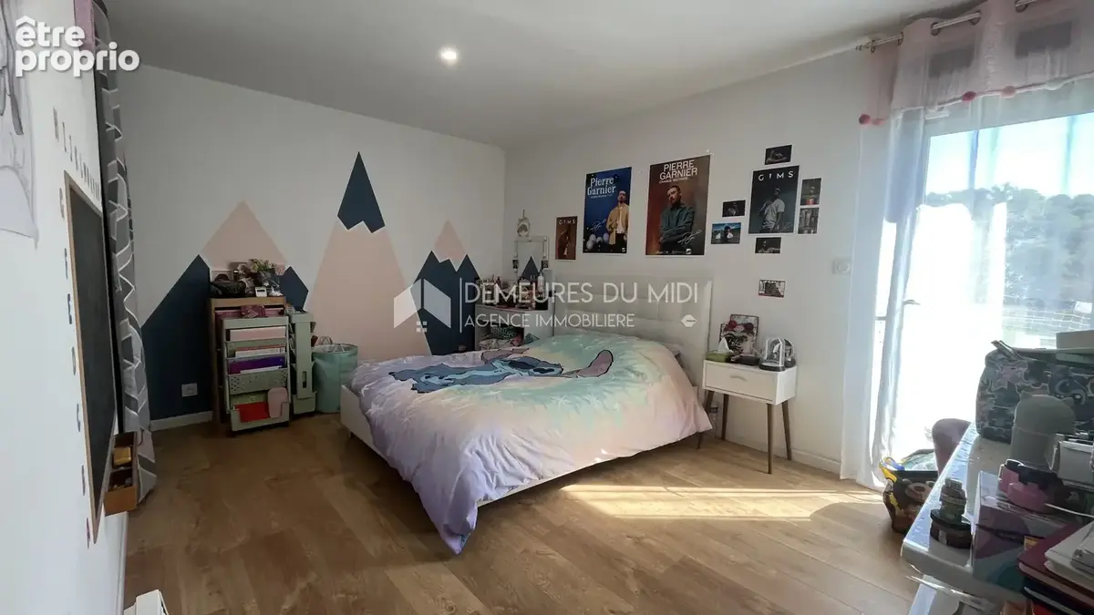 Maison récente T5 sur 800m2 de terrain - photo 7
