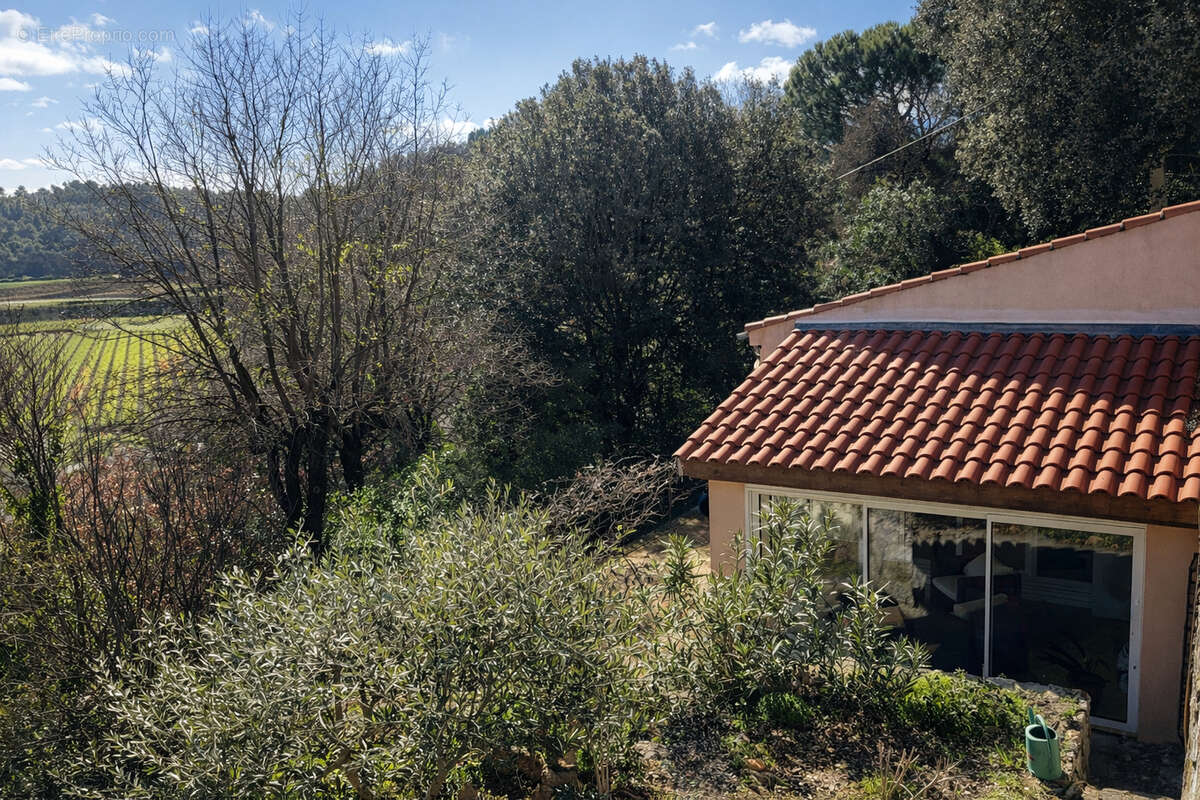 Maison à FLASSANS-SUR-ISSOLE