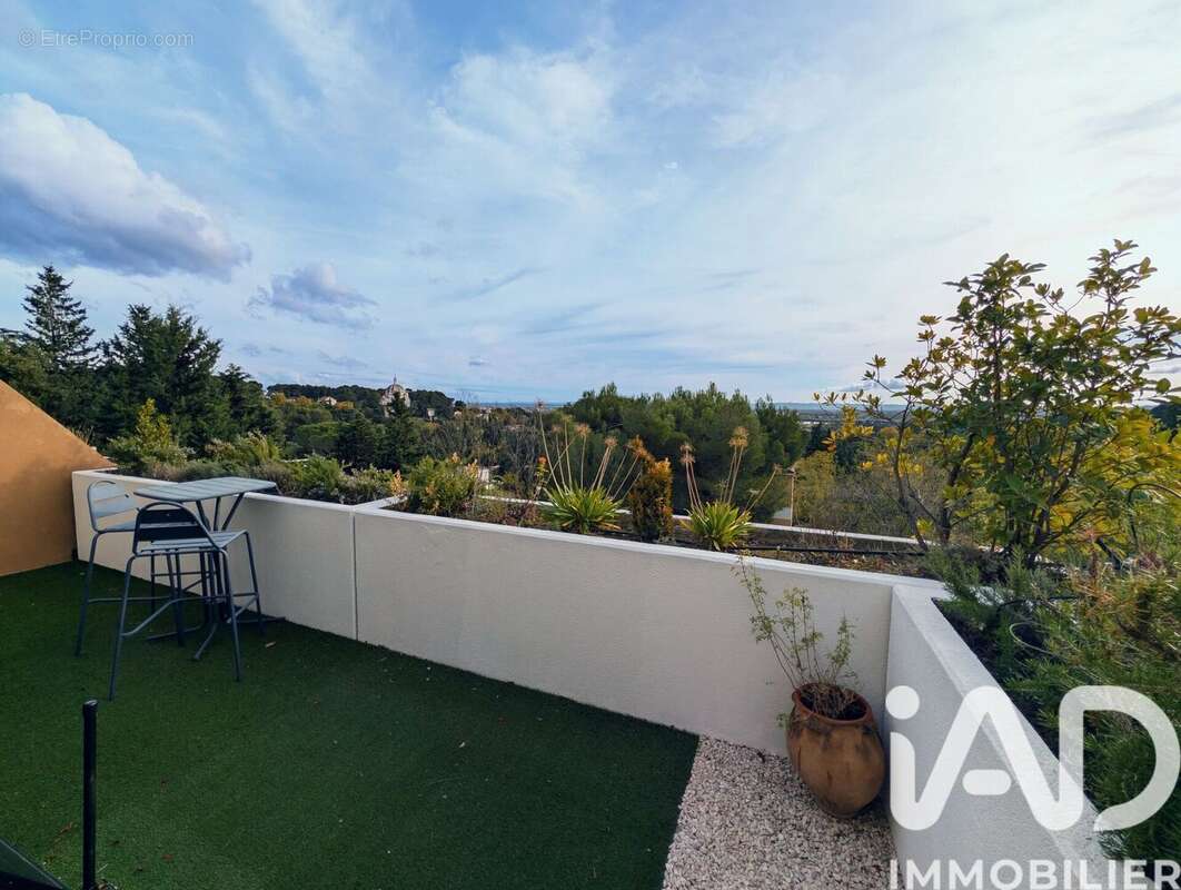 Photo 4 - Appartement à VILLENEUVE-LES-AVIGNON