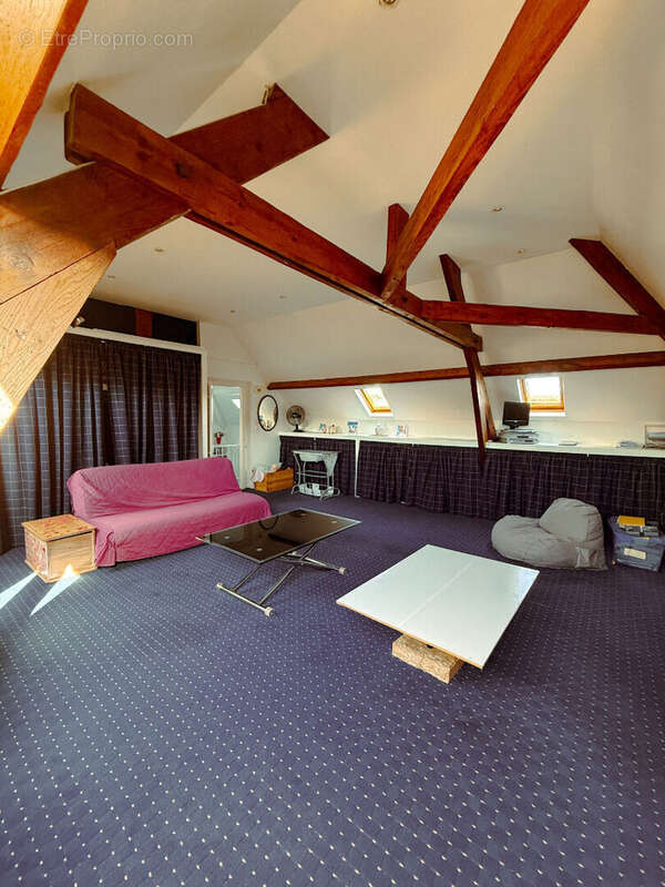 Maison à SAINT-ETIENNE-AU-MONT