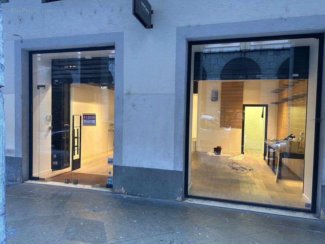 Commerce à CHAMBERY