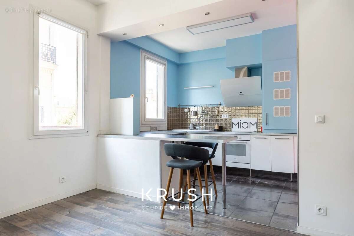 Appartement à MARSEILLE-6E