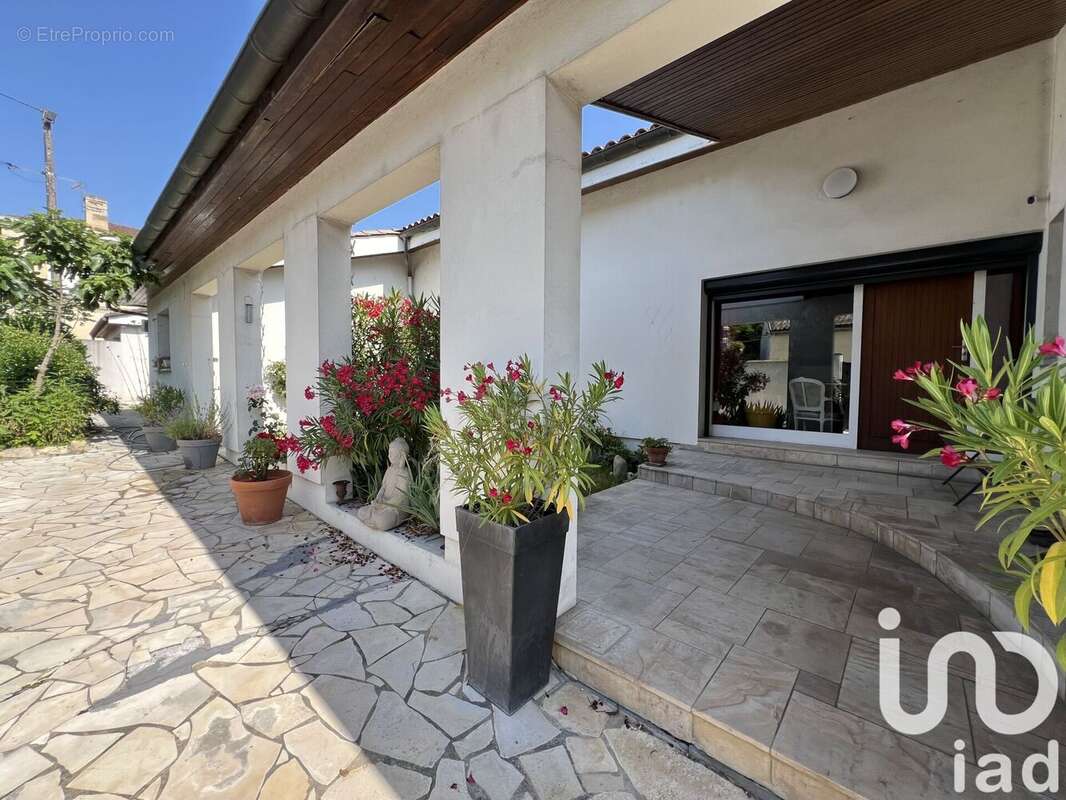 Photo 2 - Maison à SAINT-JEAN-DE-BLAIGNAC