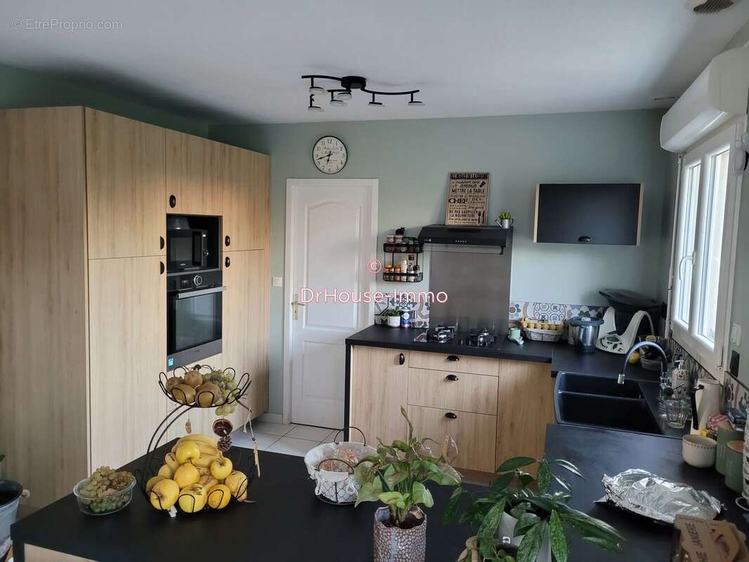 Maison à SAINTE-CATHERINE-DE-FIERBOIS