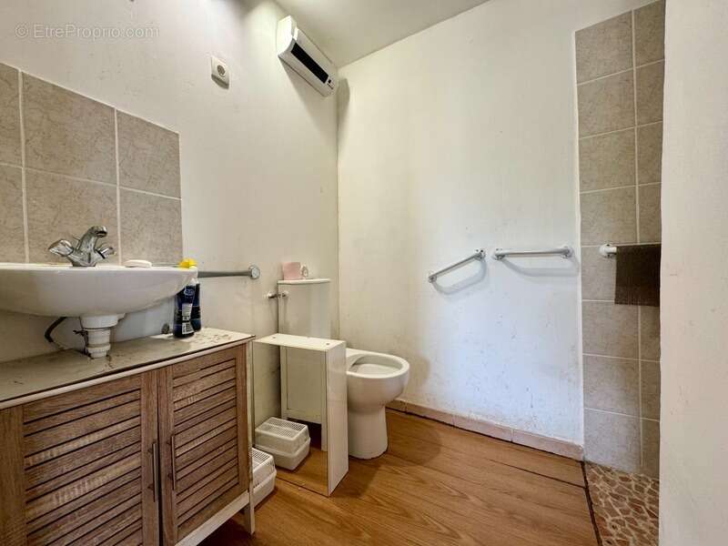 Maison à vendre 6 pièces SAINT JULIEN DE CASSAGNAS (30) - photo 13