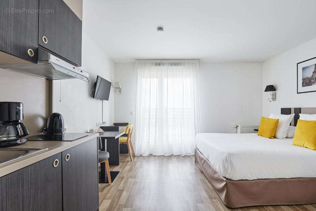 Appartement à LEVALLOIS-PERRET