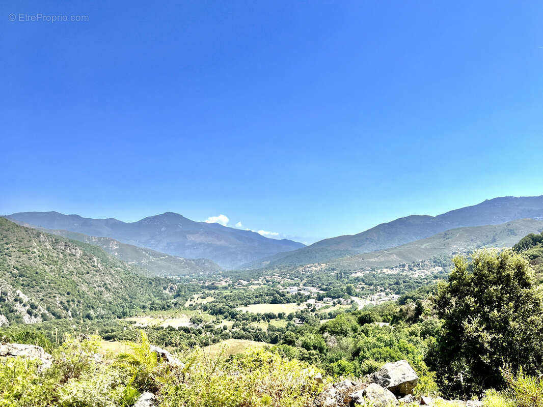 Appartement à VALLE-DI-ROSTINO