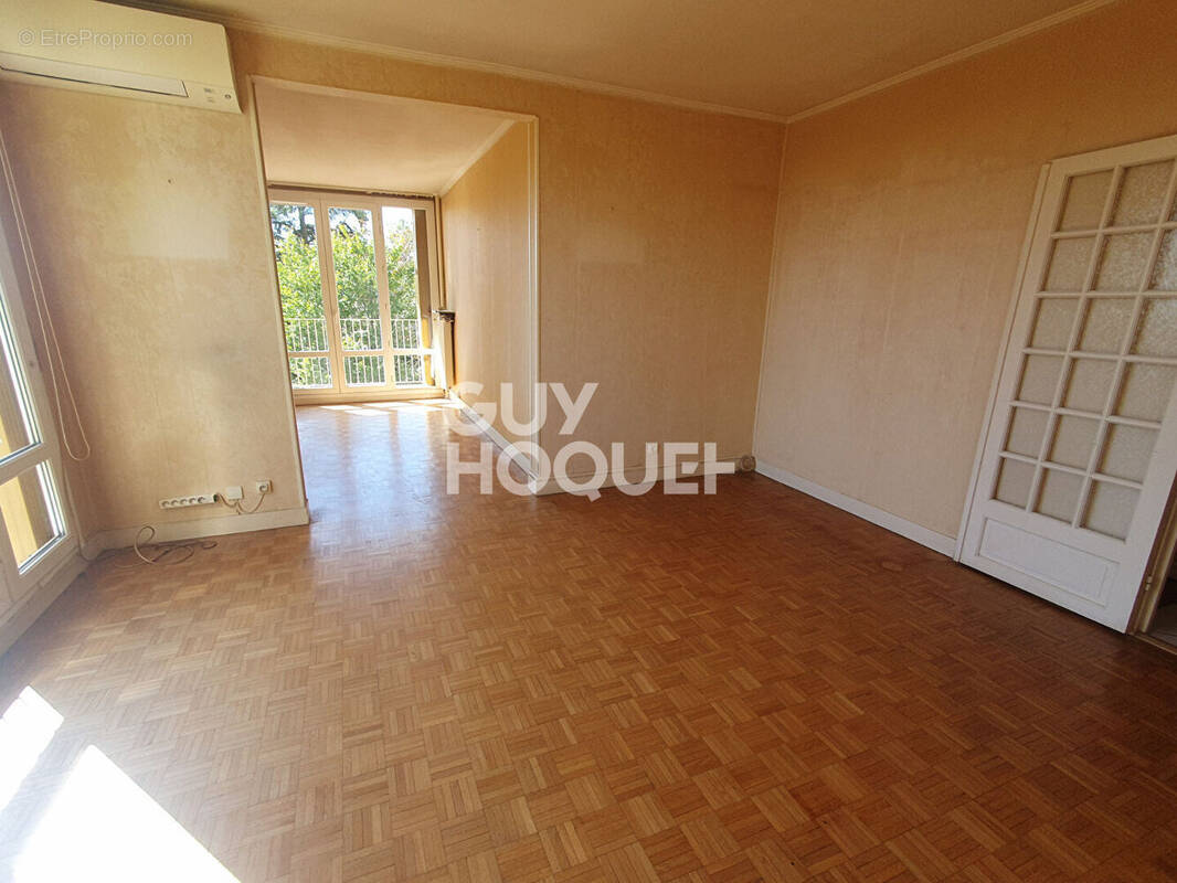 Appartement à LA MULATIERE