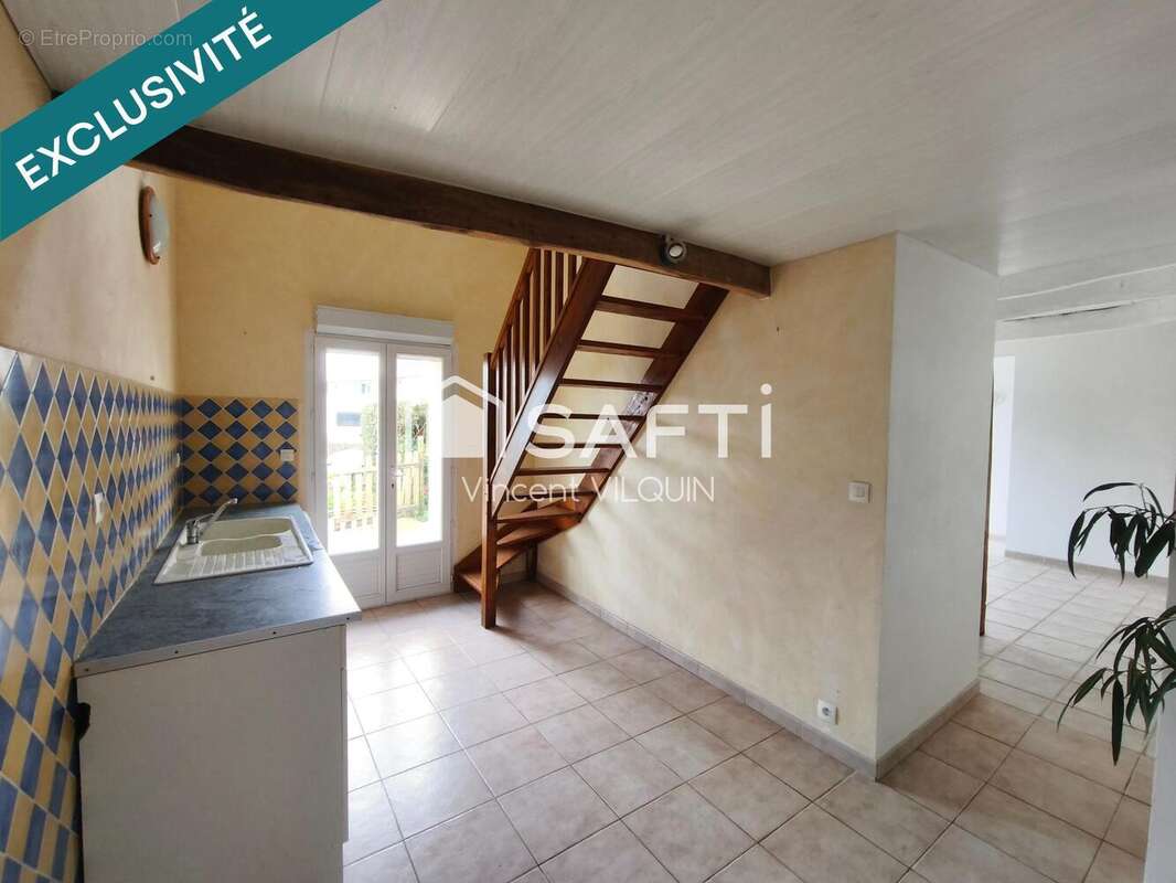 Photo 2 - Maison à LE CLOITRE-SAINT-THEGONNEC