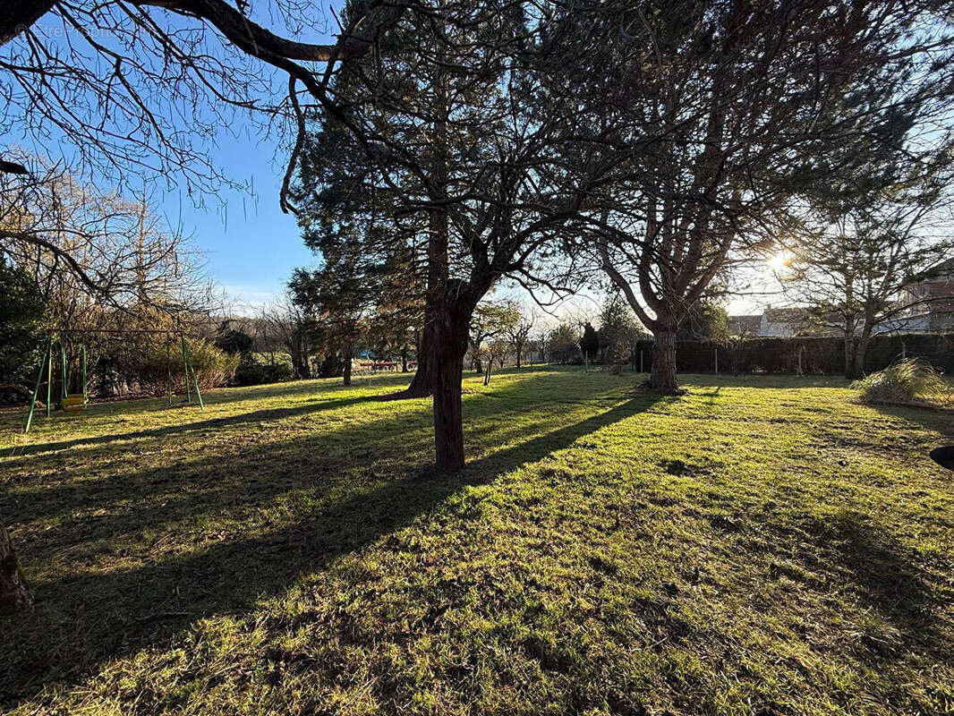 Maison à GERMIGNY-SOUS-COULOMBS