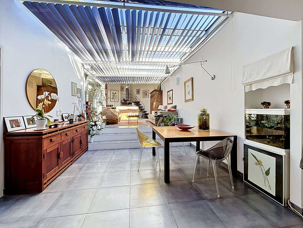 Maison à MARSEILLE-6E