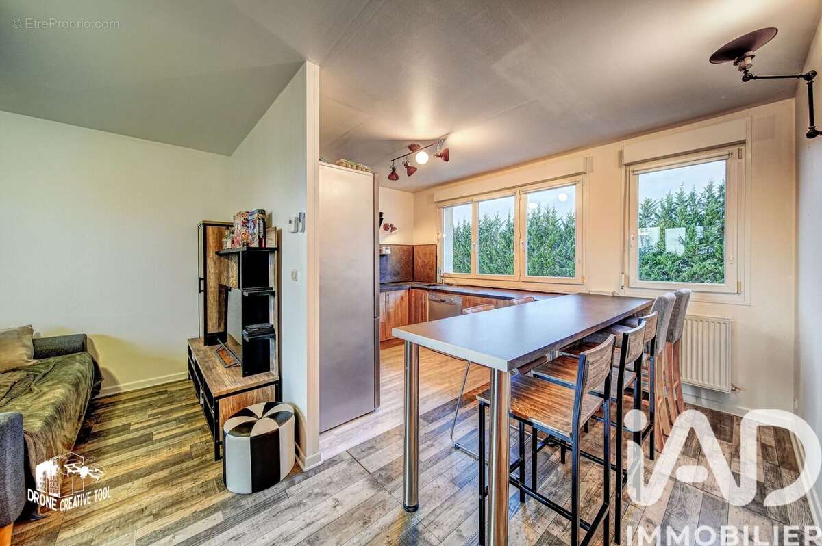 Photo 2 - Appartement à MAIZIERES-LES-METZ