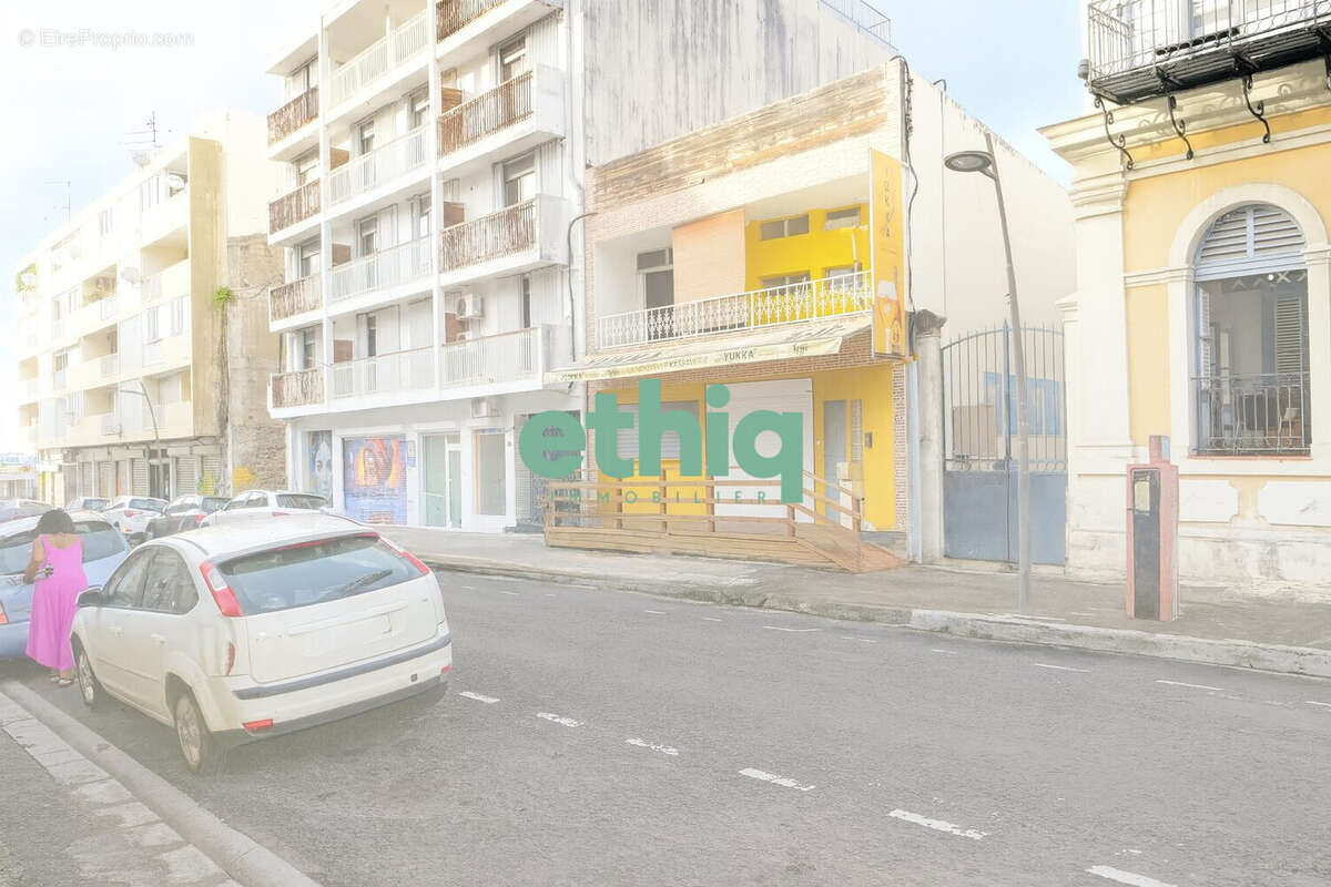 Appartement à POINTE-A-PITRE