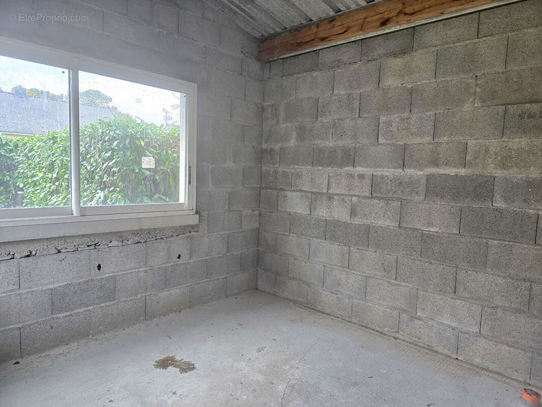 Guemene Penfao - 3 chs poss 4 - Garage - 742 m² T - photo 13