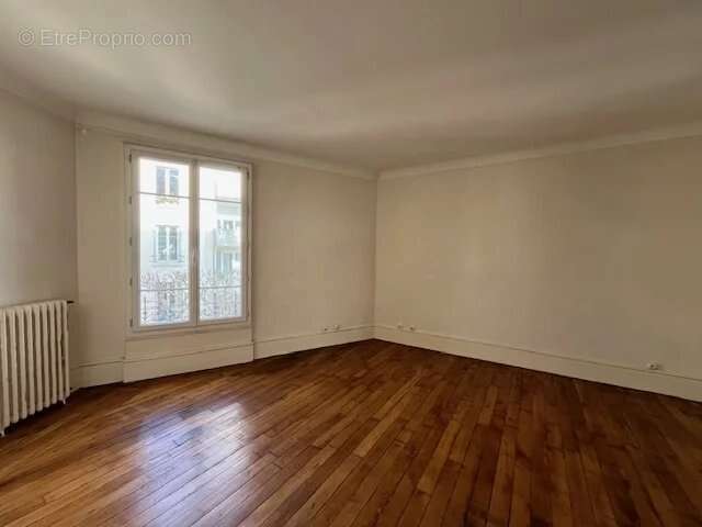 Appartement à MONTROUGE