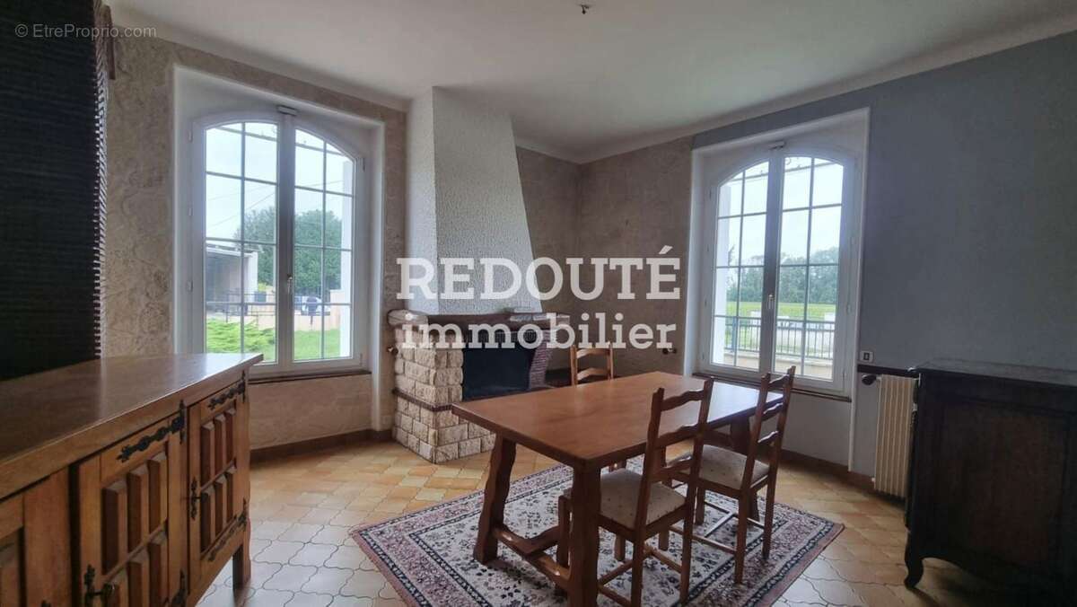 Proche Reims, Maison, corps de ferme et terrain à bâtir - photo 11