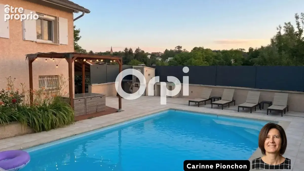 Photo Maison à Rives au prix de 439 000€
