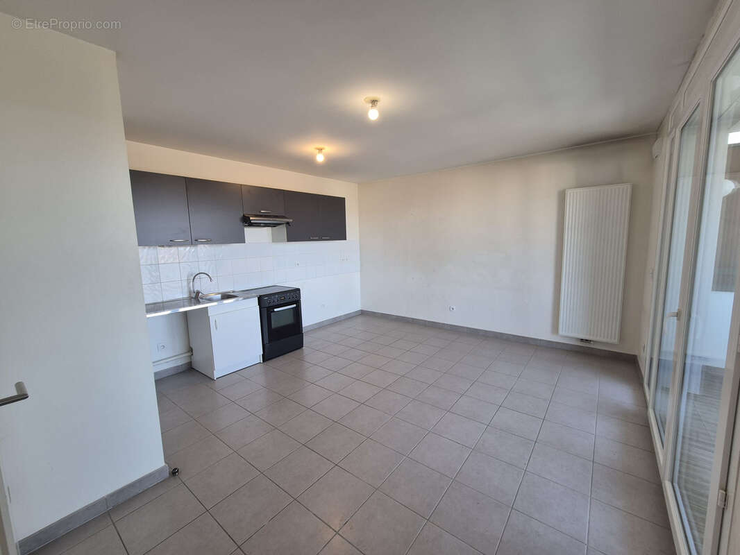 Appartement à VILLE-LA-GRAND