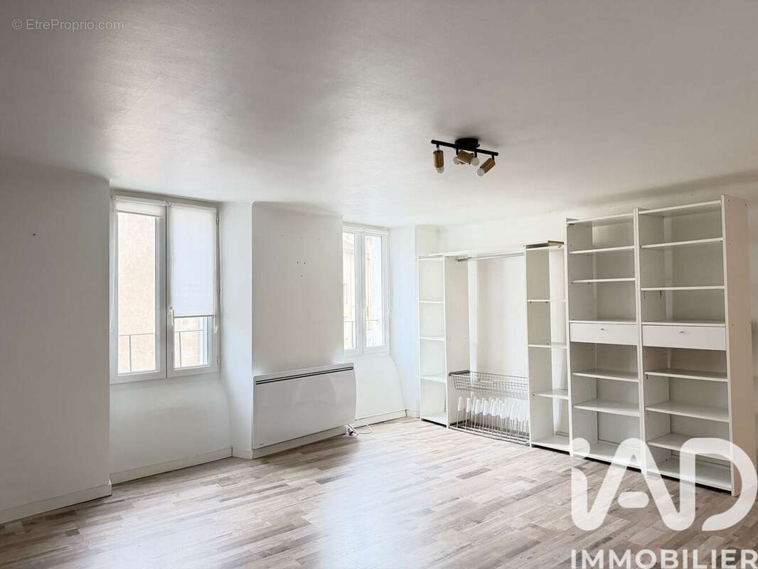 Photo 4 - Maison à SAINT-JEAN-DU-BRUEL