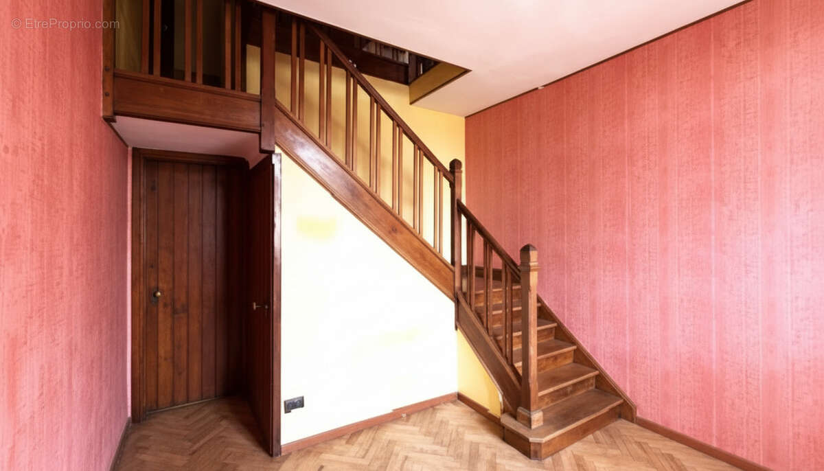 EXCLUSIVITE - Maison ELOYES - à 2  pas centre ville et  écoles - photo 5