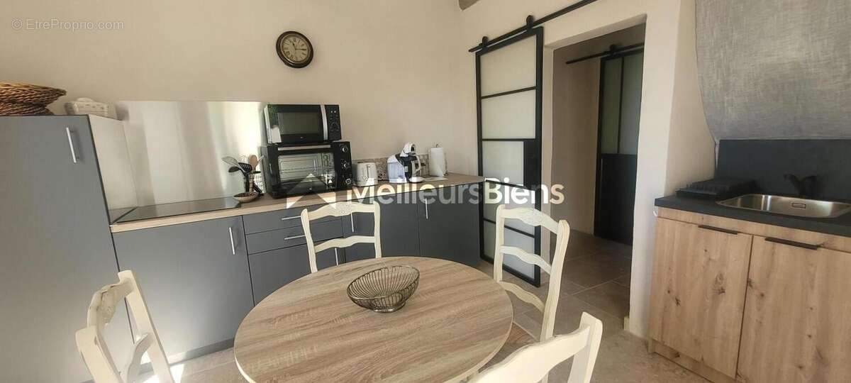 Propriété en pierre 427 m² à Saint-Just-d'Ardèche avec 2 gîtes 5* - photo 28