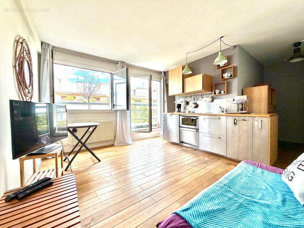 Appartement À Vendre - photo 2