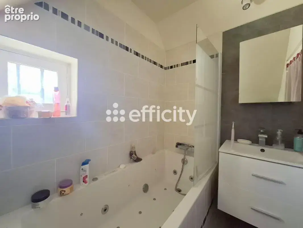 Maison 7 pièces 133 m² à vendre à Saint-Germain-Des-Grois (61110) - photo 17